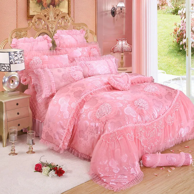 4/6/8pcs Red Pink Lace Princess Bedding Set Luxury Girls Wedding Bed Set Quilt Cover Bed Sheets Queen King Size 2018 New Design