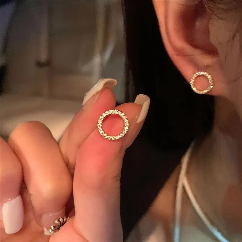 Delicate Small Circle Stud Earrings for Women Gold Color Crystal Minimalist Korean Party Summer Fashion Jewelry Accessories