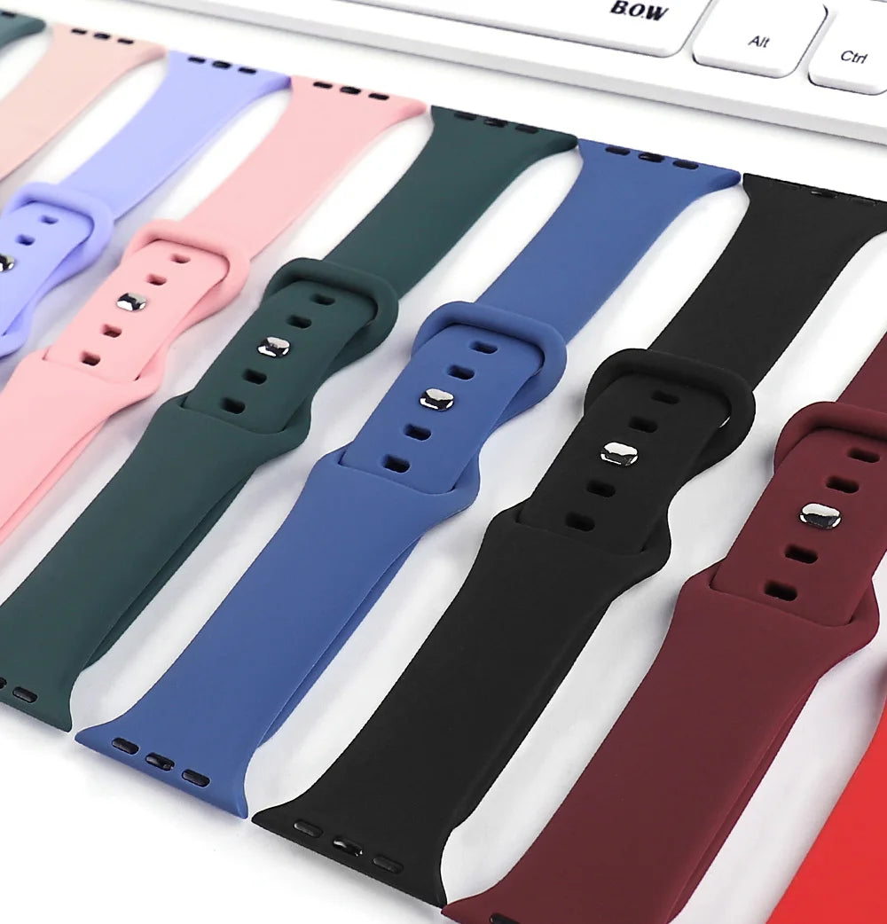 Silicone Strap for Apple Watch Band Ultra 49mm 45/44/42mm Watchbands 41/40mm iwatch Rubber Sport Bracelet on iWatch Series 76543